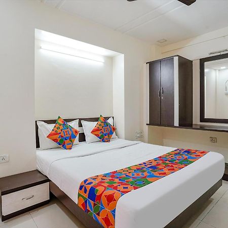 Fabexpress Orchid Rooms - Nr Pheonix Mall Kharadi Экстерьер фото